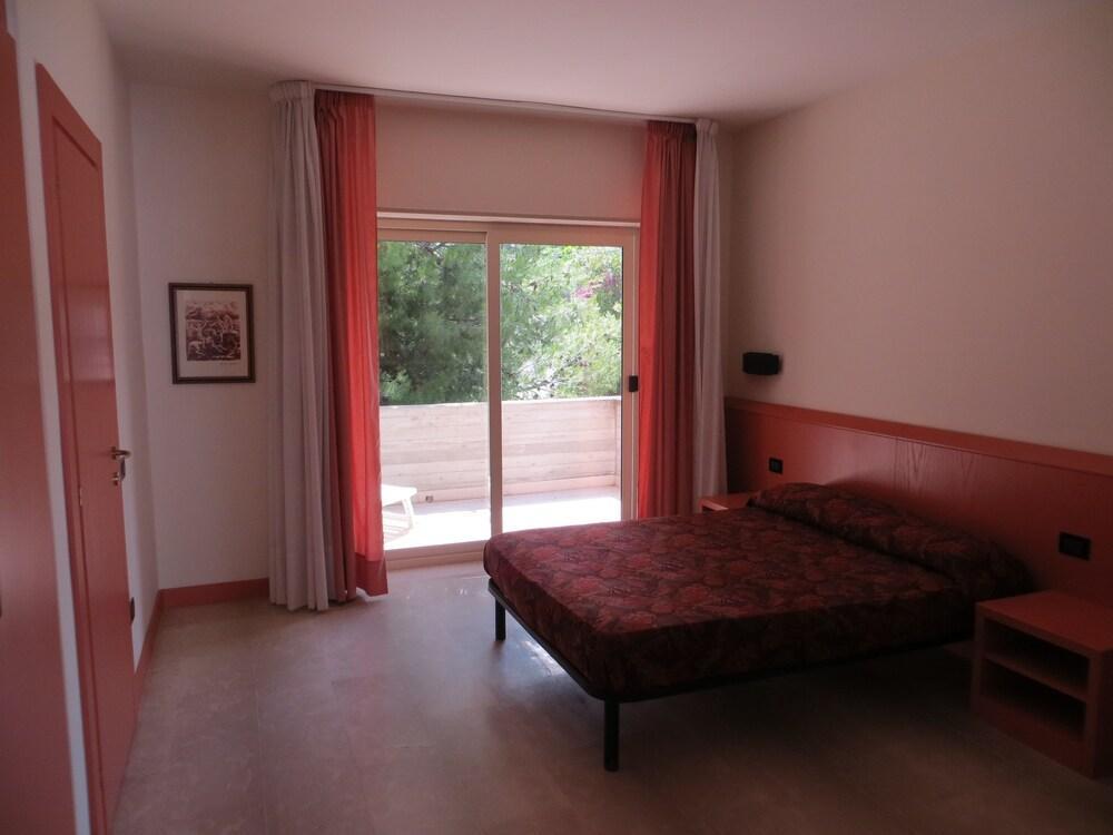 Villaggio Hotel Ripa Rodi Garganico Exteriér fotografie